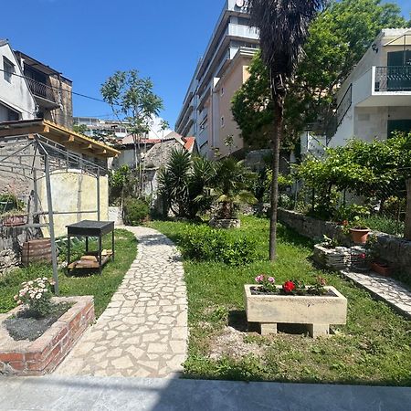 Dalmata Garden Split Apartment Bagian luar foto
