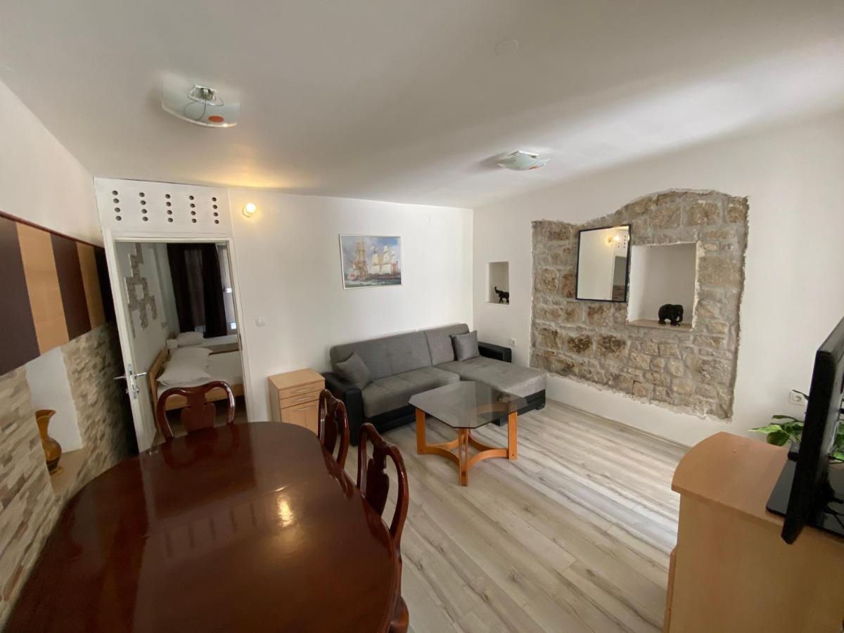 Dalmata Garden Split Apartment Bagian luar foto
