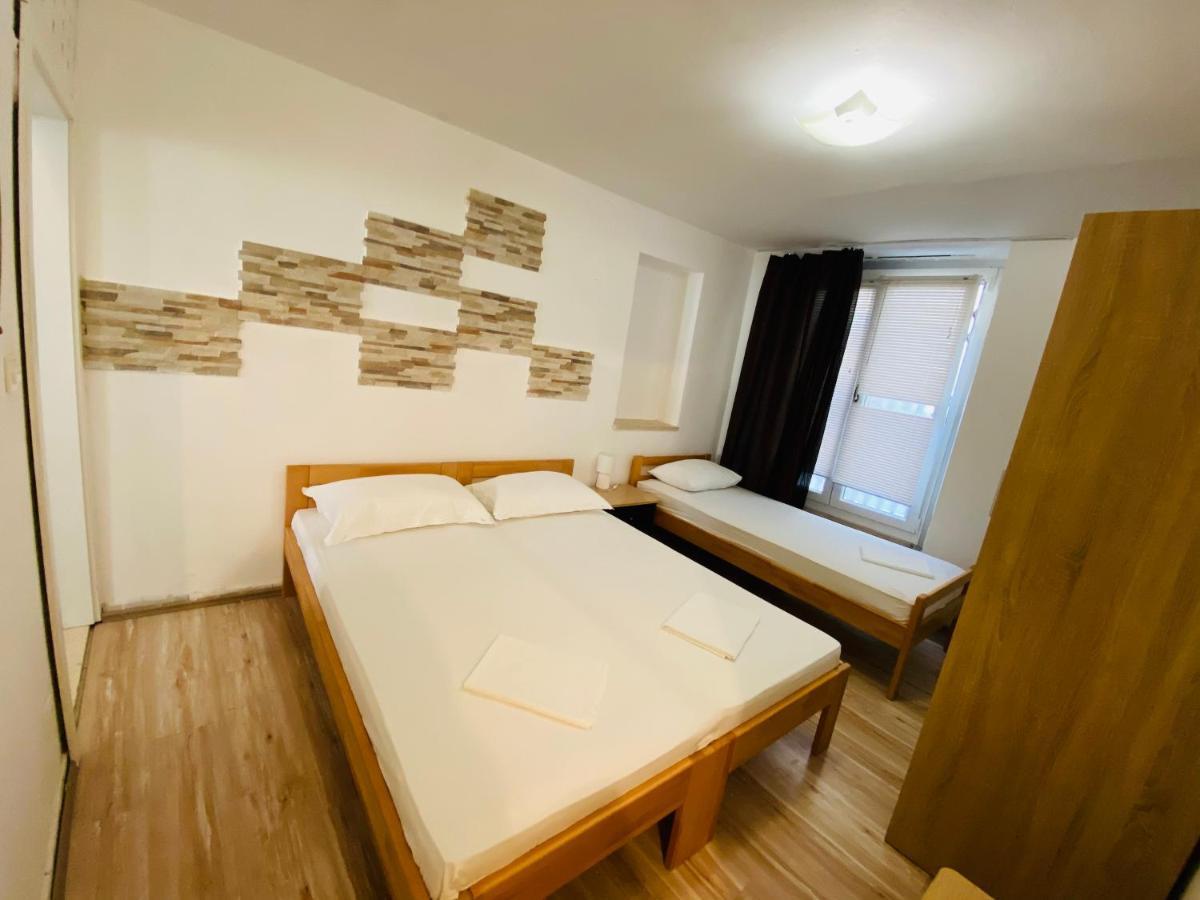 Dalmata Garden Split Apartment Bagian luar foto