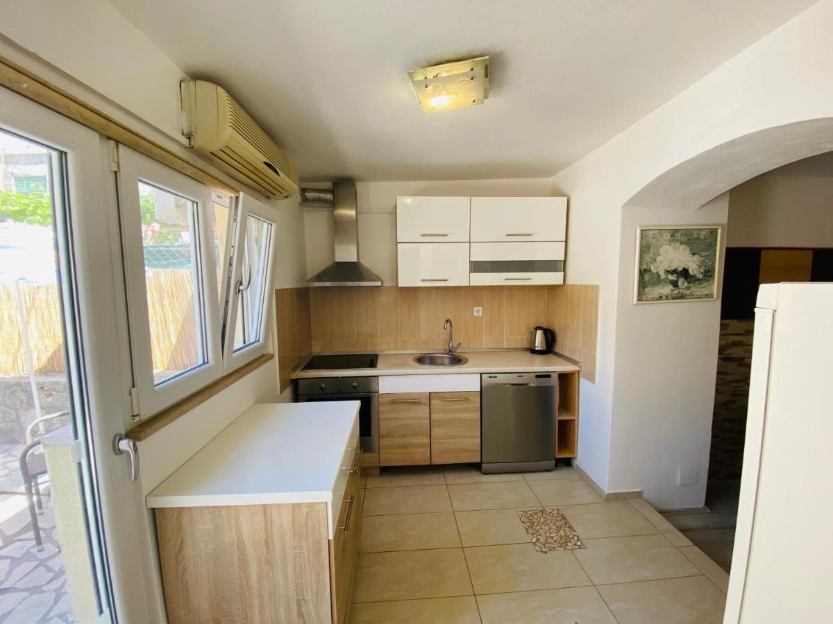Dalmata Garden Split Apartment Bagian luar foto